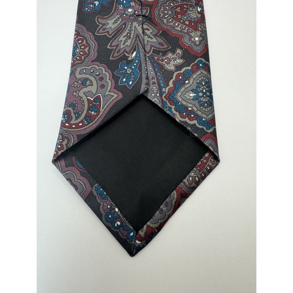 Vintage Etienne Aigner Paisley Silk Necktie Burgundy Red Blue Gray Designer Tie - Picture 3 of 7